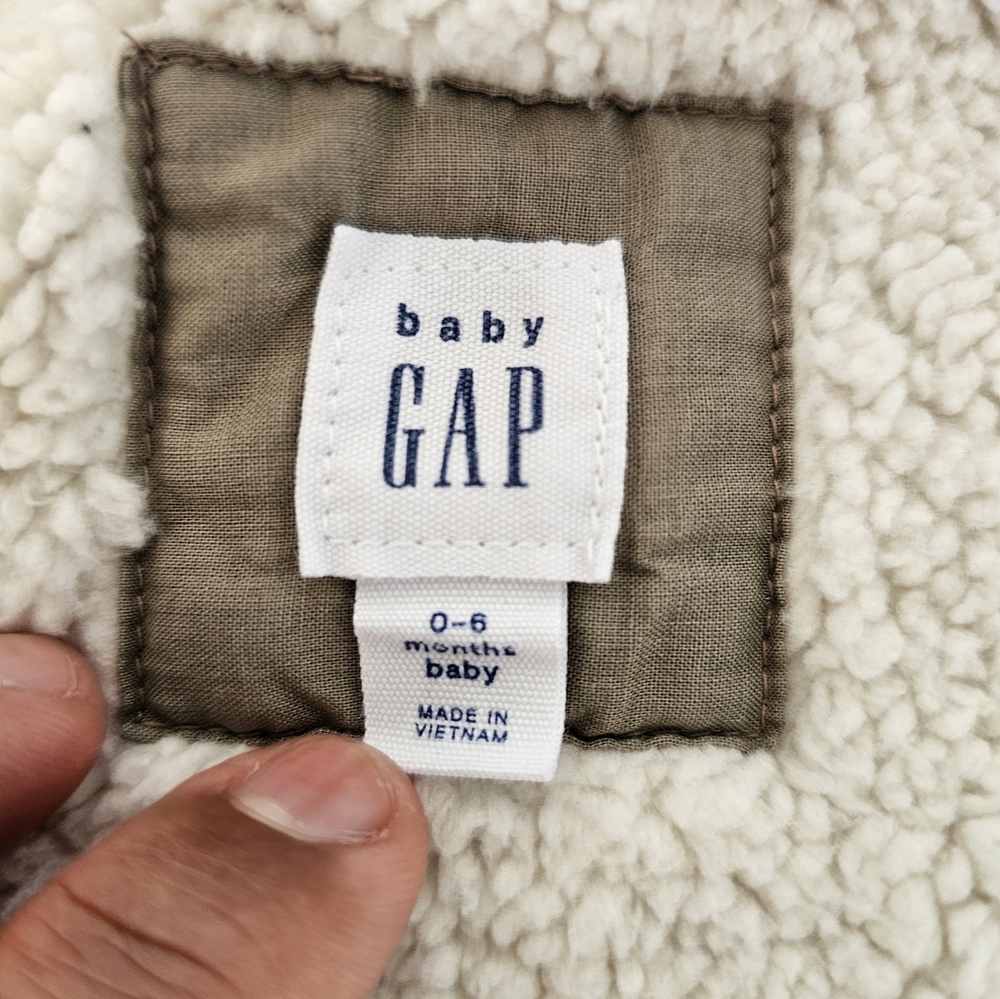 Baby Gap Sherpa Lined Plaid Jacket Shacket Neutral Cozy Winter 0-6 Months - Picture 4 of 7